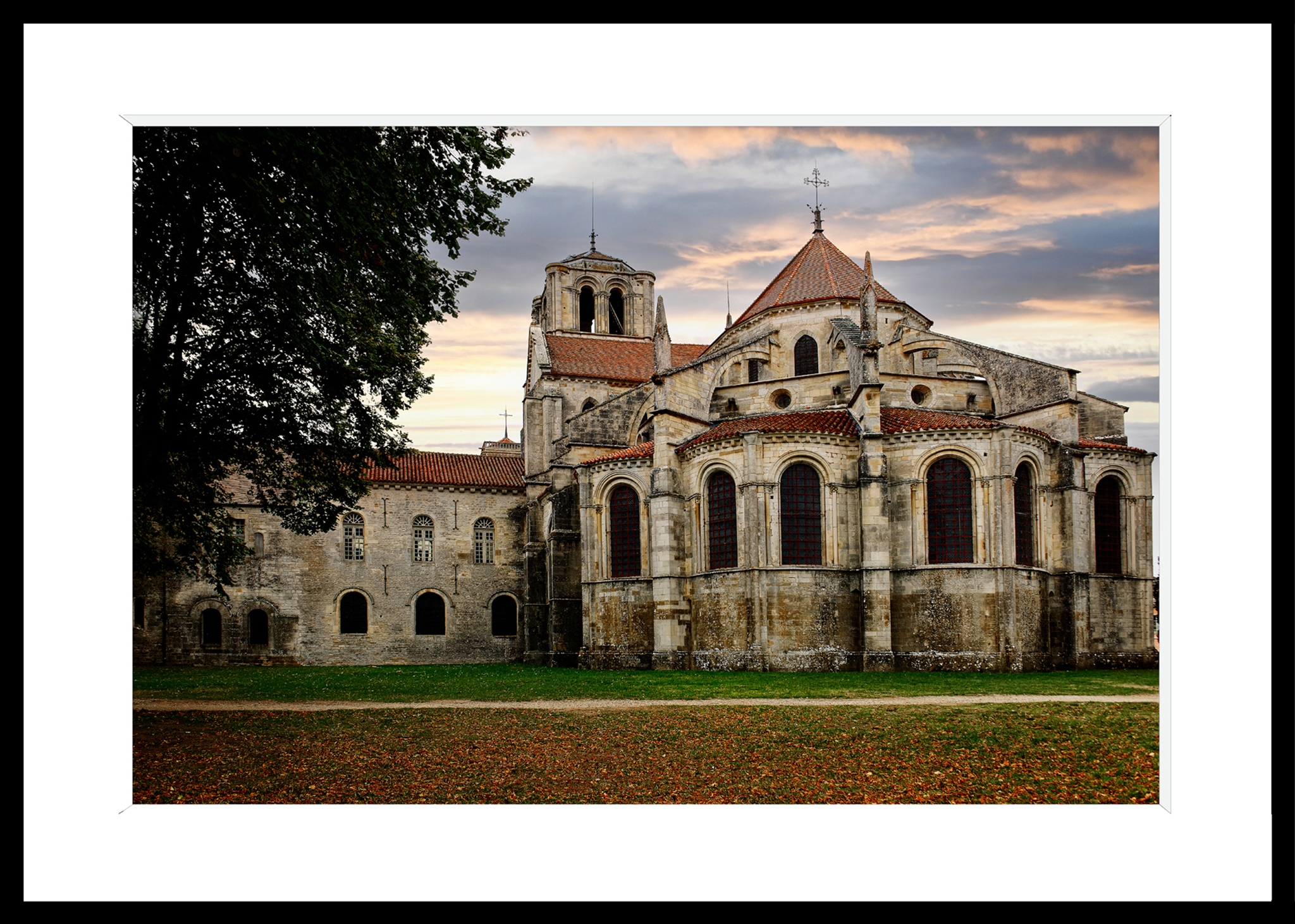 135_opg_20121007_France_Vezelay_0002_DxO_1.jpg