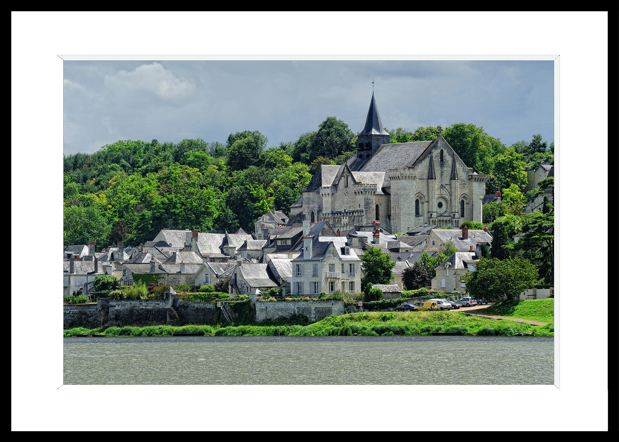 115_opg_20120708_Loire_AbbatialeDeCandesSaintMartin_0001.jpg