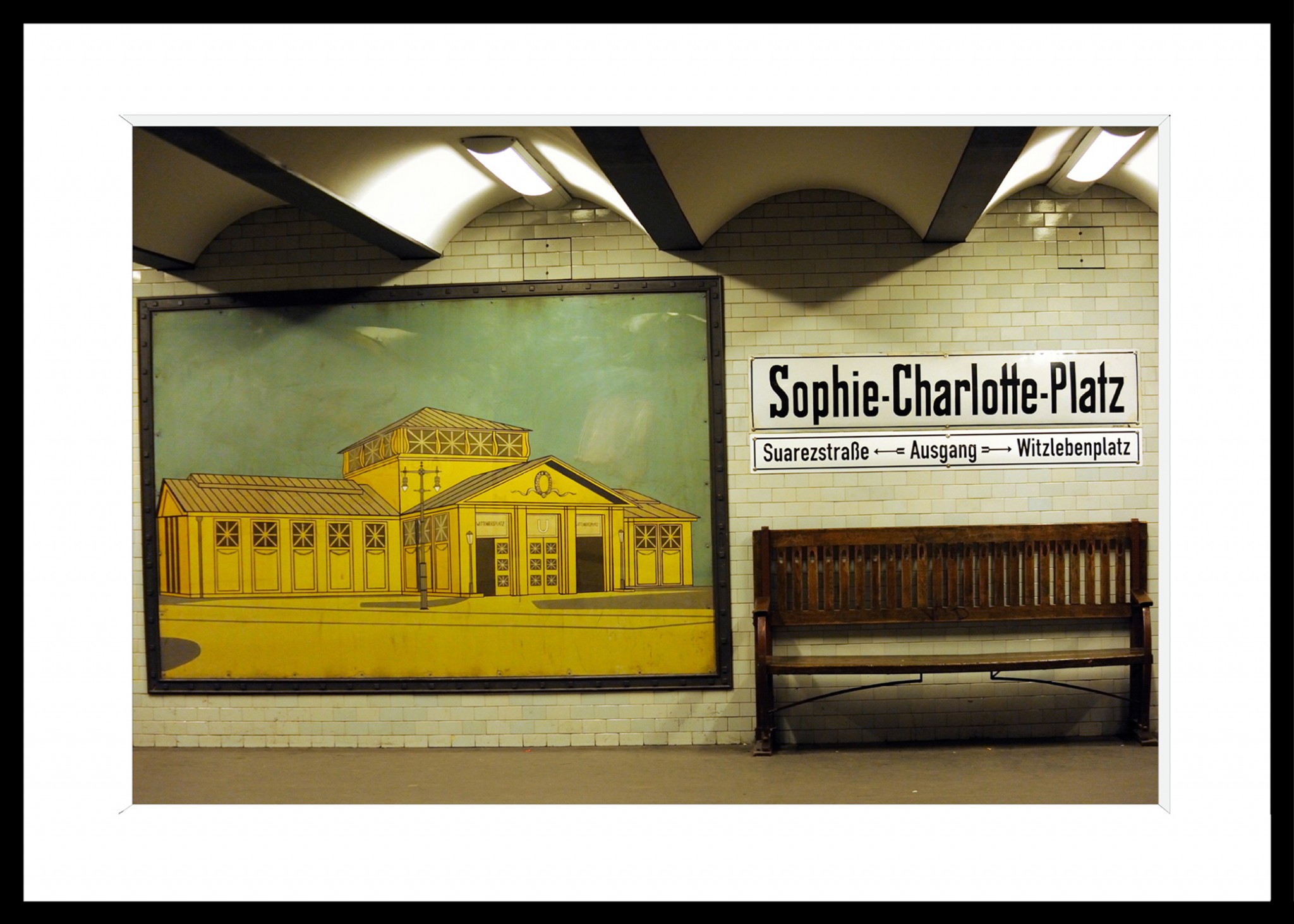 442_opg_20100502_Berlin_UBahnStationSophieCharlotte_0001.jpg